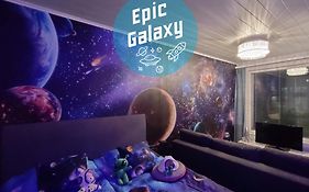 UUSI Epic Galaxy Hiekkasärkät - sisältää liinavaatteet